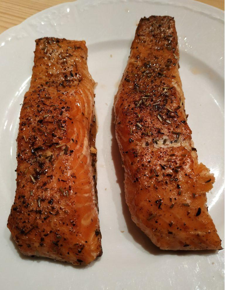 Filets de saumon fumés à chaud